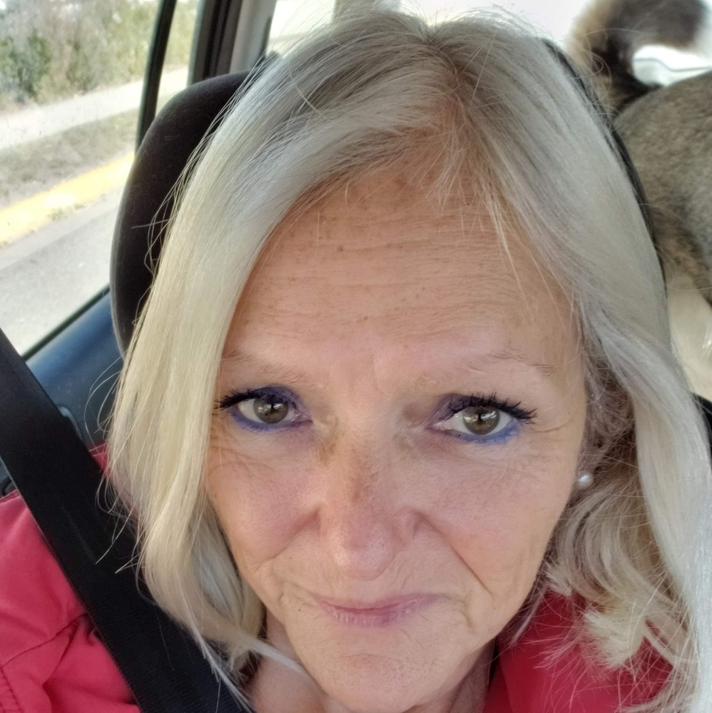 Meet your Posher, Cheri